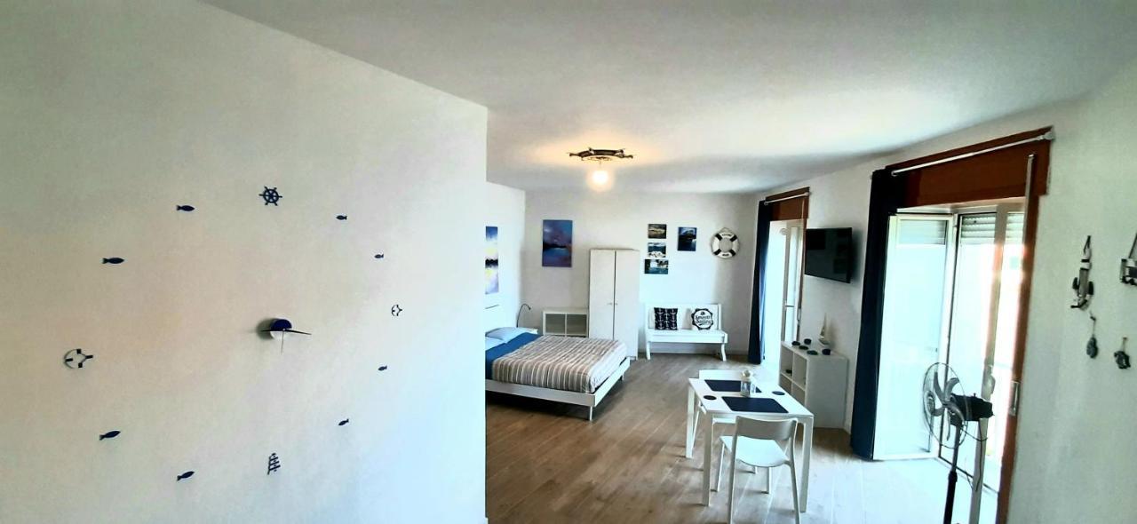 Castello Apartment Баколи Экстерьер фото