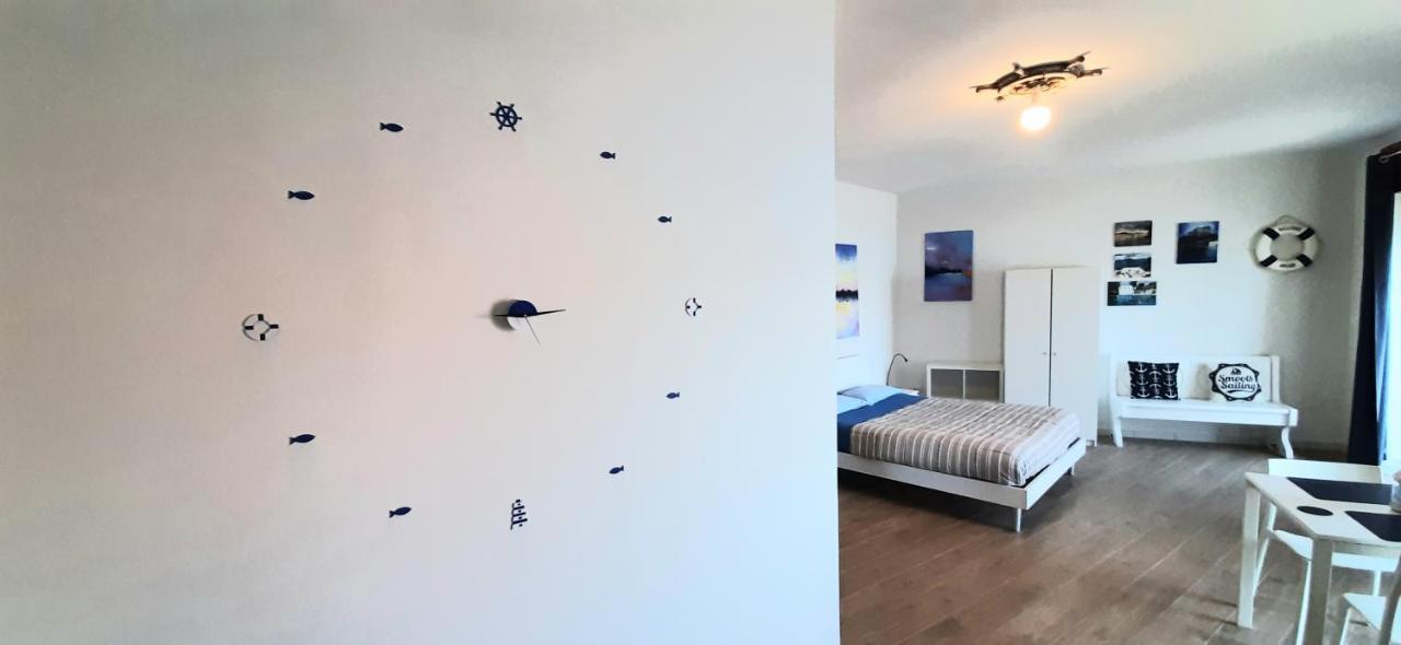 Castello Apartment Баколи Экстерьер фото
