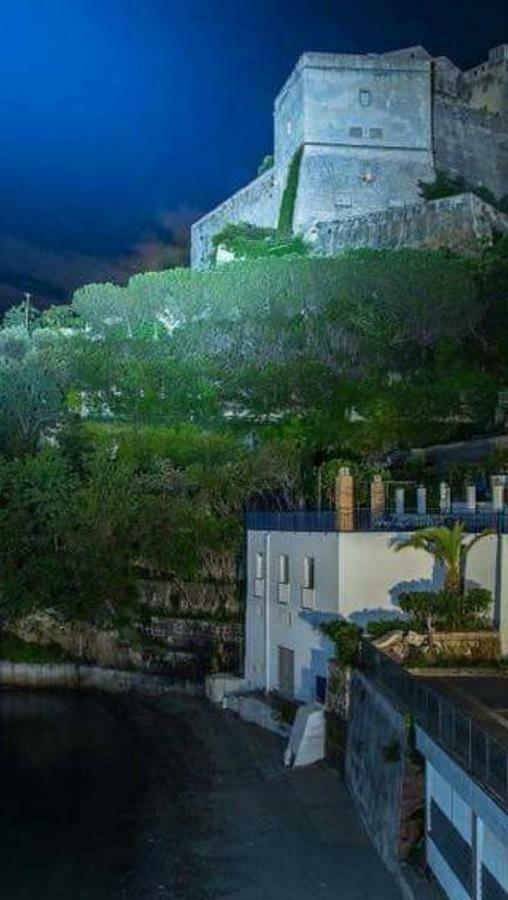 Castello Apartment Баколи Экстерьер фото